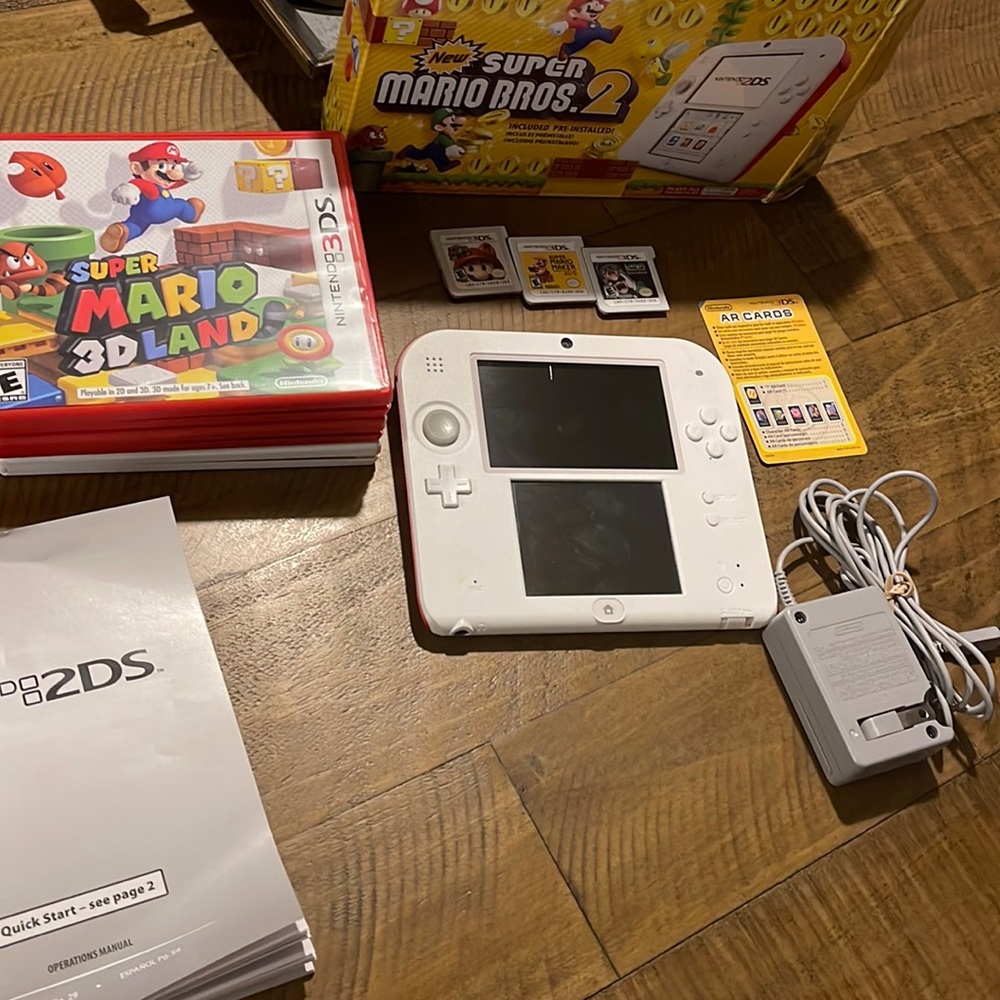 Bundle of a 2DS and 2DS games